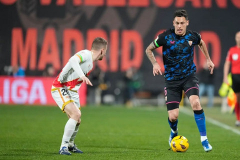 У экс-футболиста "Милана" и "Севильи" обнаружили паралич части лица