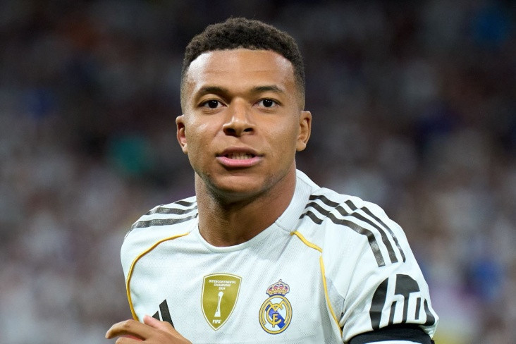 Mbappe 14 qolla 2025-ci ildə Çempionlar Liqasının ən çox qol vuran oyunçusudur - VİDEO