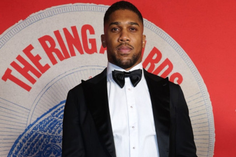 Fanatlar Coşuanın qəzada həlak olan məşqçisinin şərəfinə məscid tikmək üçün pul toplayıblar