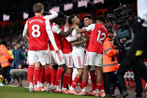 "Арсенал" прервал историческую рекордную победную серию "Астон Виллы"