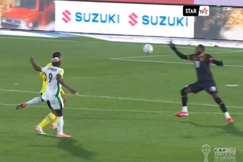 Uqanda - Nigeriya matçında qapıçı böhranı - FOTO/VİDEO