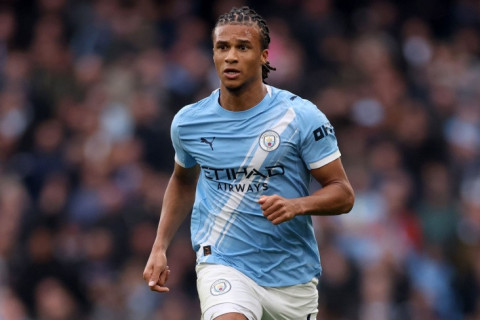 Натан Аке отказался от перехода в "Вест Хэм"