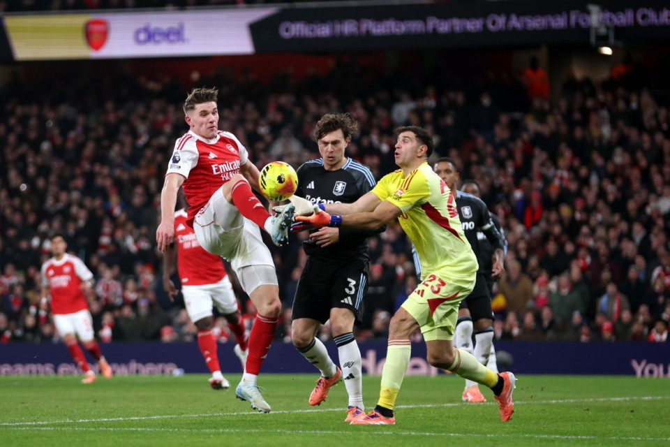 İngiltərə Premyer Liqası: “Arsenal” qələbə qazanaraq liderliyini möhkəmləndirib