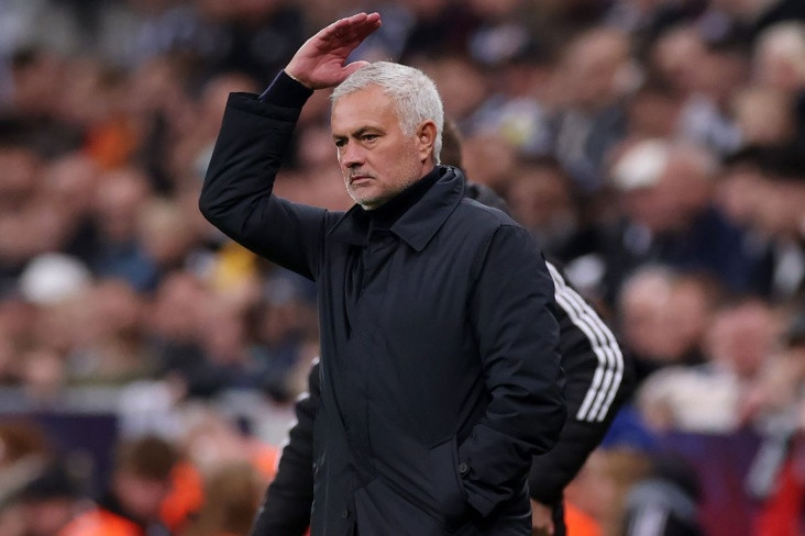 Жозе Моуринью готов вернуться в "Челси", если его попросят - СМИ