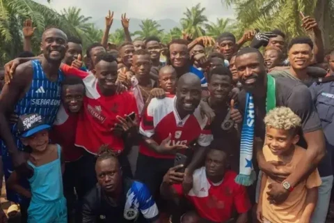 Рюдигер посетил Сьерра-Леоне с благотворительной миссией