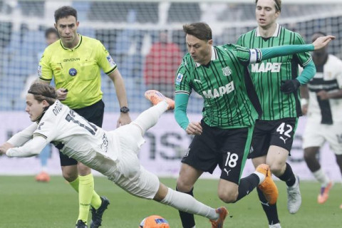 "Сассуоло" и "Парма" сыграли вничью в Серии А