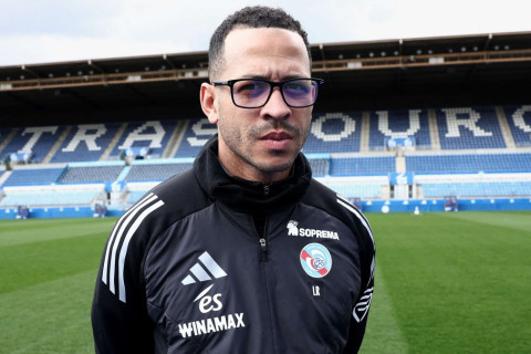 “Çelsi”də futbolçular Liam Roseniorun gəlişini müzakirə edirlər