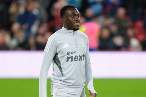 “Ayntraxt” “Nottingem Forest”in hücumçusunu icarəyə götürüb