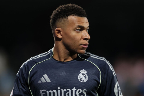 Mbappe diz zədəsi ilə ümumilikdə 270 dəqiqə meydanda olub