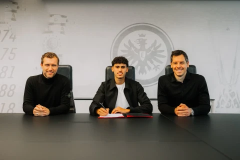 “Ayntraxt” “Qarabağ”la oyundan əvvəl hücum xəttini gücləndirdi