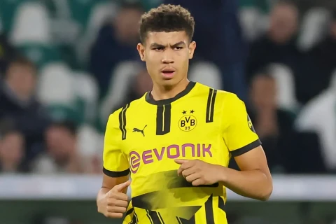 Дортмундская "Боруссия" продала нападающего