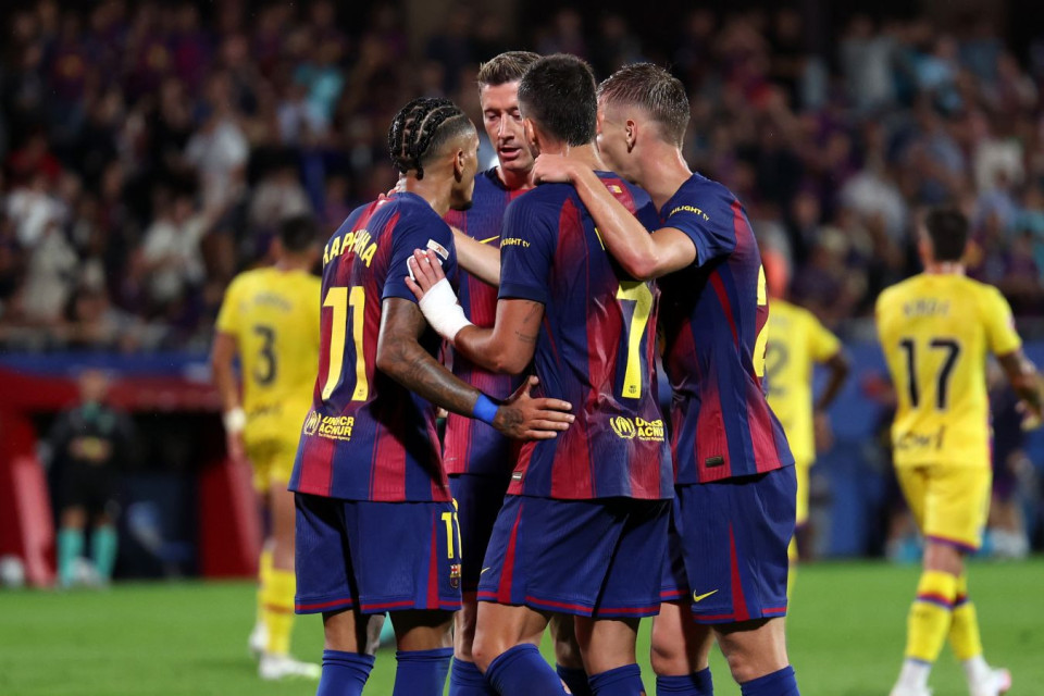 “Barselona” “Espanyol”u məğlub edərək liderliyini möhkəmləndirib