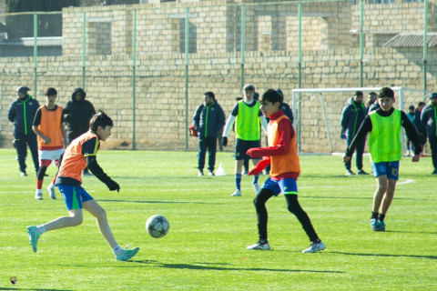 “Kəpəz” Futbol Akademiyasında futbolçu seçimləri aparılıb