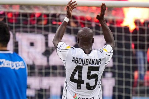 Vensan Abubakar “Neftçi”dən ayrılır? - Klubdan AÇIQLAMA