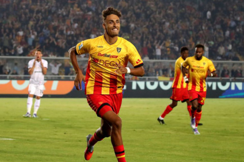 Европейские гранды следят за защитником "Лечче"