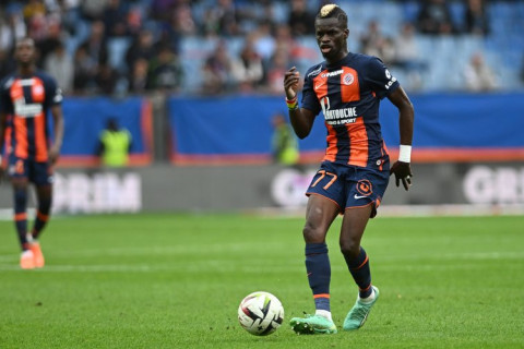 Yuri Vernidub iki oyunçunu komandadan uzaqlaşdırır