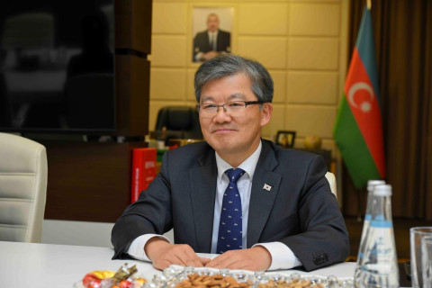 Фарид Гаибов провел встречу с послом Республики Корея в Азербайджане - ФОТО