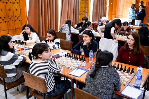В Азербайджане стартовал турнир Первого дивизиона по шахматам - ФОТО
