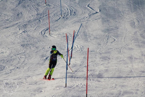 Azərbaycanda ilk dəfə Dağ xizəyi üzrə Beynəlxalq turnir keçirilir - FOTO