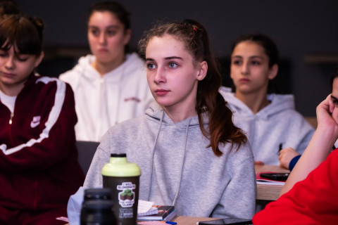 В сборной Азербайджана по дзюдо среди девушек прошел тренинг по поведению в соцсетях - ФОТО