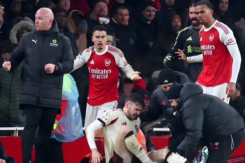 Мартинелли принес извинения Брэдли после инцидента в матче АПЛ - ФОТО/ВИДЕО