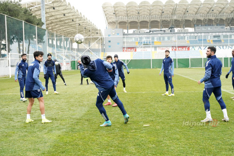 “Qarabağ”ın media üçün açıq məşqi keçirilib - FOTOREPORTAJ + VİDEO