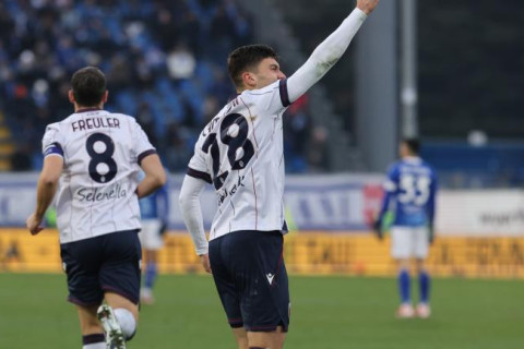 A Seriyası: “Komo” “Bolonya” ilə heç-heçə edib