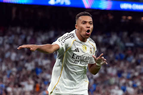 Мбаппе провел тренировку в общей группе "Реала" перед финалом Суперкубка Испании против "Барселоны"