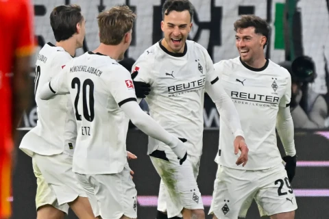 Almaniya Bundesliqası: “Borussiya” "Auqsburq"u darmadağın etdi – VİDEO