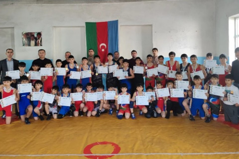 Sərbəst güləş üzrə Şabran rayon birinciliyi keçirilib - FOTO