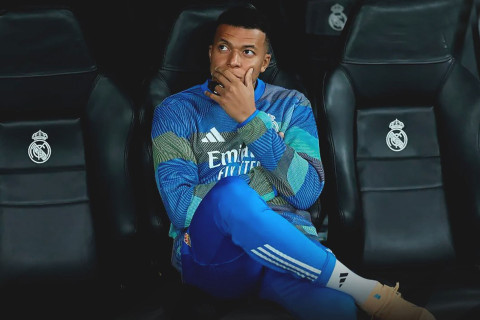 Mbappe ehtiyatda qalır, Qonsalo Qarsiya start heyətində