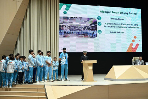 Fərid Qayıbov ötən ay ərzində beynəlxalq yarışlarda yüksək nəticələr əldə etmiş idmançılarla görüşüb