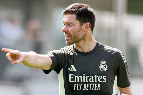 "Не знал, что пришел тренировать детский сад!" - Marca передала слова Алонсо игрокам "Реала"