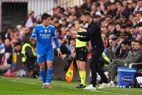 Арда Гюлер поблагодарил Алонсо после его ухода из "Реала"