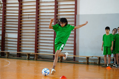 “Məktəblərdə Futbol Dərsi” layihəsi davam edir - FOTO