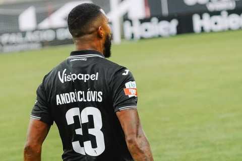 “Qarabağ” üçün transfer savaşı: üç ölkə, bir hücumçu, üç milyonluq qiymət