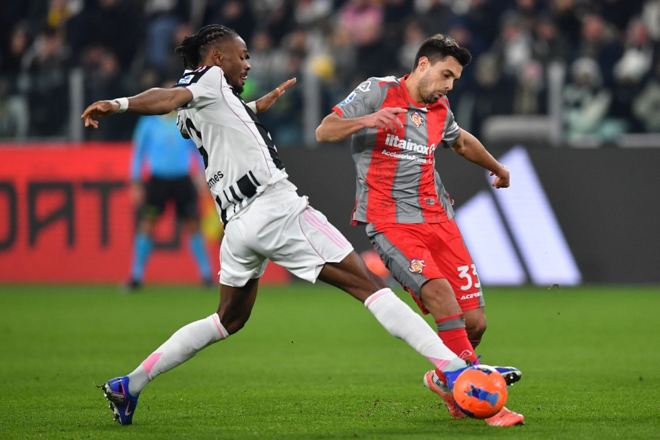 “Yuventus” “Kremoneze” üzərində inamlı qələbə qazanıb