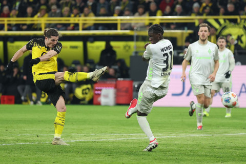 Bundesliqa: “Borussiya” “Verder”i darmadağın edib