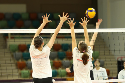 AVF yeniyetmə voleybolçular üçün seleksiya prosesinə start verdi