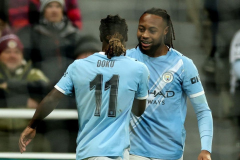 "Ман Сити" обыграл "Ньюкасл" в матче полуфинала Кубка лиги - ВИДЕО