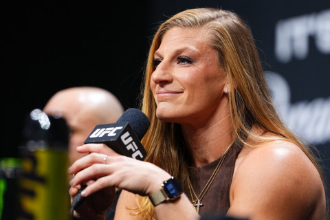 Чемпионка UFC Харрисон из‑за операции на шее отказалась от боя с Нуньес