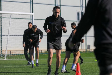 UEFA nümayəndələri azərbaycanlı hakimlərə seminar keçiblər - FOTO