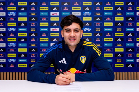 “Çelsi”nin yarımmüdafiəçisi Fakundo Buonanotte “Lids”ə keçib