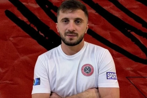 “Səbail” Roman Hüseynovu heyətinə qatıb