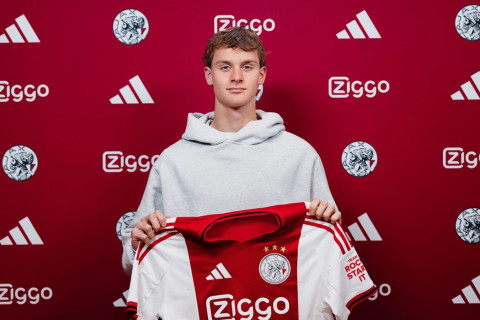 “Ayaks” Zlatan İbrahimoviçlə oğlu Maksimilianın transferini müqayisə edib