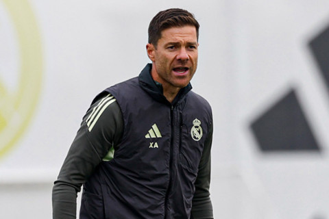 Часть руководства "Реала" настаивала на отставке Алонсо еще в декабре