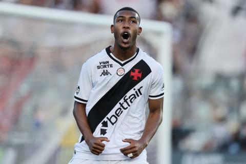 “Bornmut” braziliyalı oyunçu üçün 35 milyon avro ödəməyə hazırdır