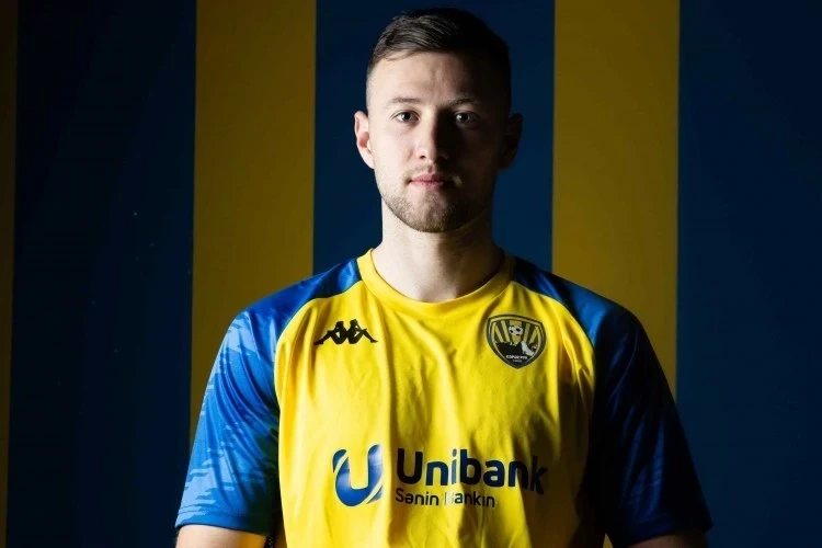 “Kəpəz”in gürcü müdafiəçiyə nə qədər pul ödədiyi məlum olub