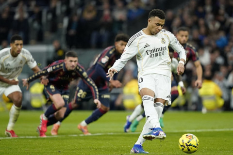 "Реал" обыграл "Леванте" в матче Ла Лиги - ВИДЕО