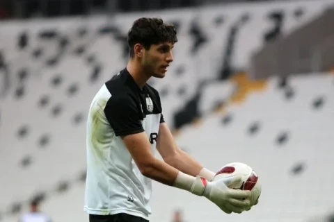 “Neftçi” Rza Cəfərovun qarşısına şərt qoyub